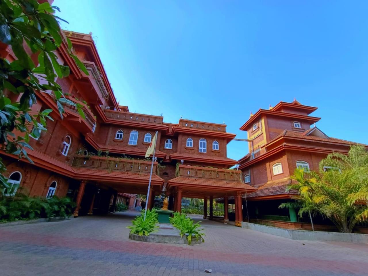 Krishna Beach Resort Kannur Dış mekan fotoğraf